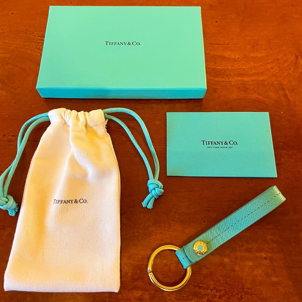 Authentic Tiffany & Co. Leather Strap Key Holder/Ring.